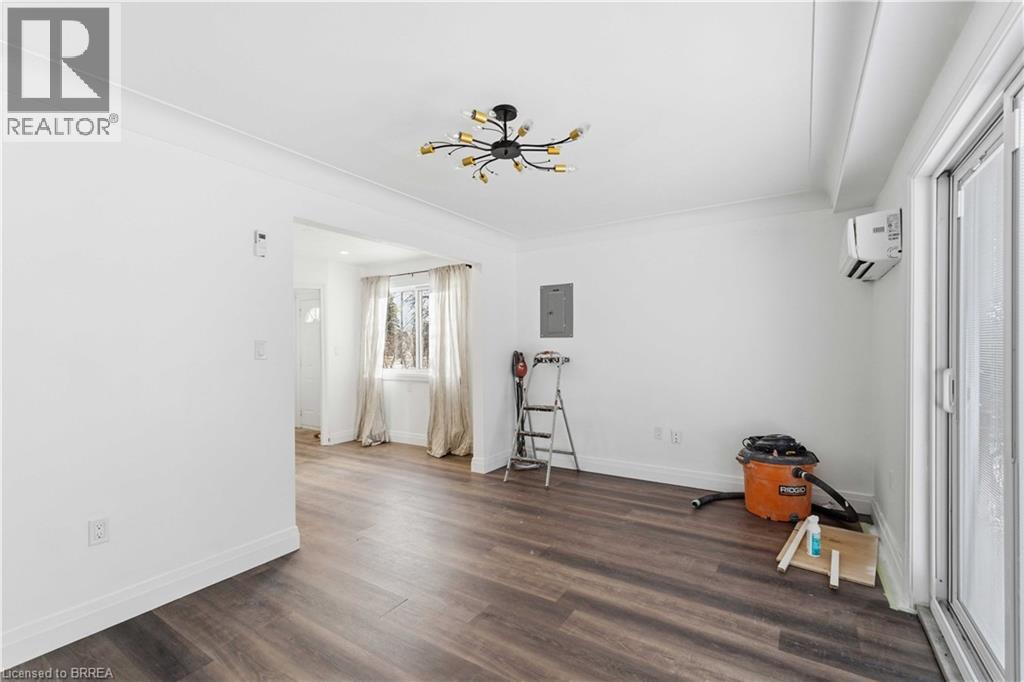 1352 #8 Highway, Stoney Creek, Ontario  L8E 5K6 - Photo 27 - 40811947