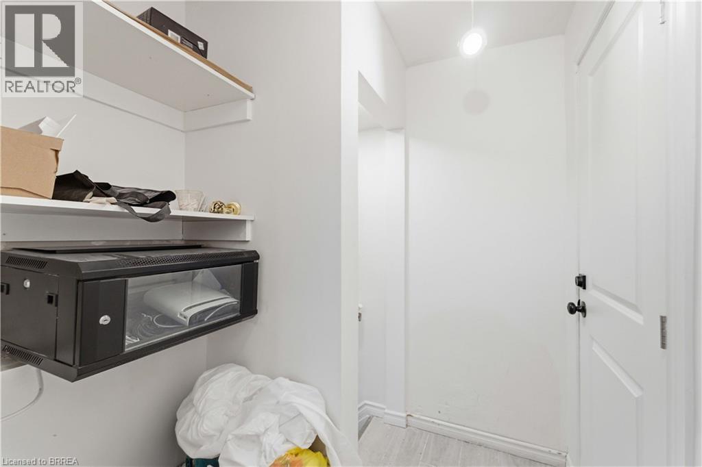 1352 #8 Highway, Stoney Creek, Ontario  L8E 5K6 - Photo 32 - 40811947