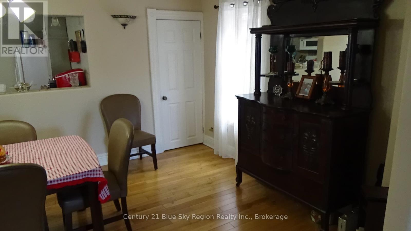 176 Church Street, West Nipissing, Ontario  P2B 1H5 - Photo 11 - X12896388