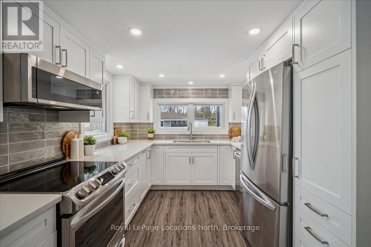 29 69th Street N, Wasaga Beach, Ontario  L9Z 1T9 - Photo 7 - S12896468