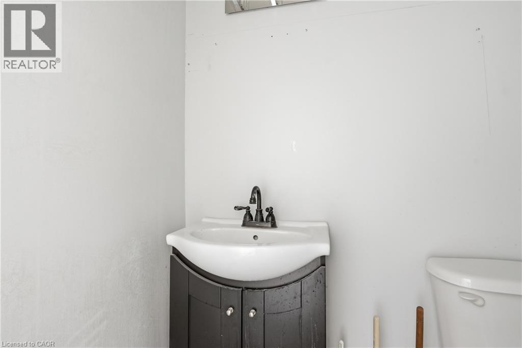 1345 Main Street, Hamilton, Ontario  L8K 1B6 - Photo 11 - 40813278