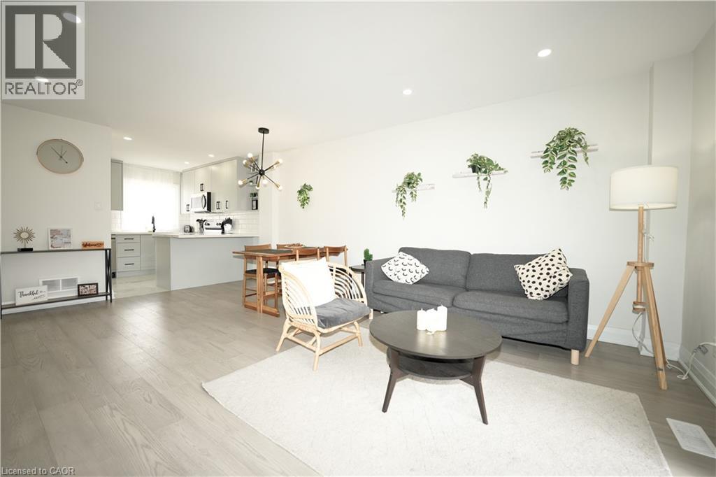 140 Jansen Avenue, Kitchener, Ontario  N2A 2L7 - Photo 13 - 40812318