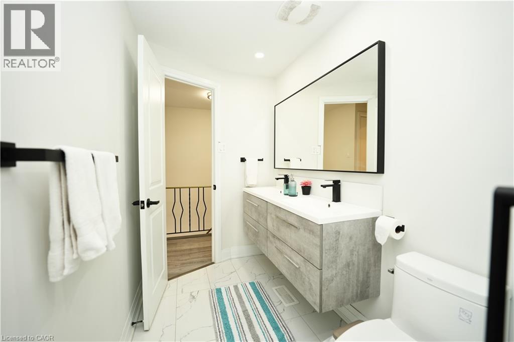 140 Jansen Avenue, Kitchener, Ontario  N2A 2L7 - Photo 19 - 40812318