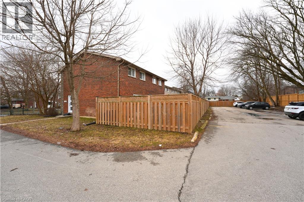 140 Jansen Avenue, Kitchener, Ontario  N2A 2L7 - Photo 35 - 40812318