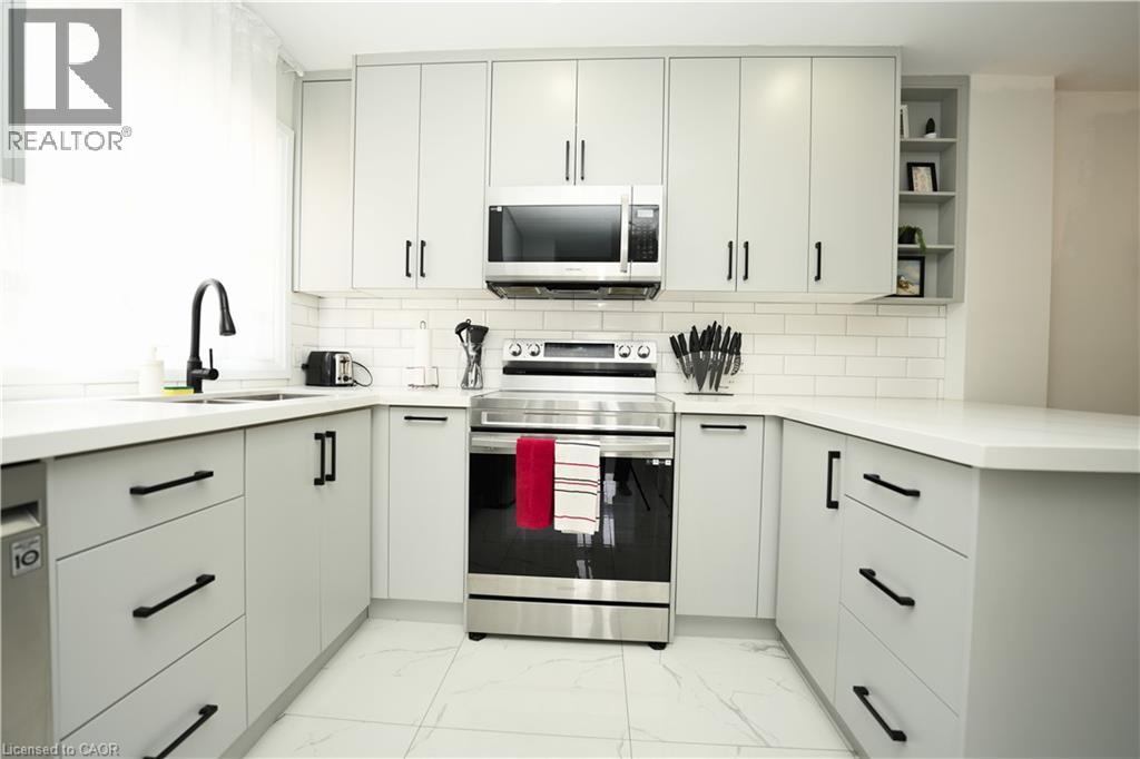 140 Jansen Avenue, Kitchener, Ontario  N2A 2L7 - Photo 6 - 40812318