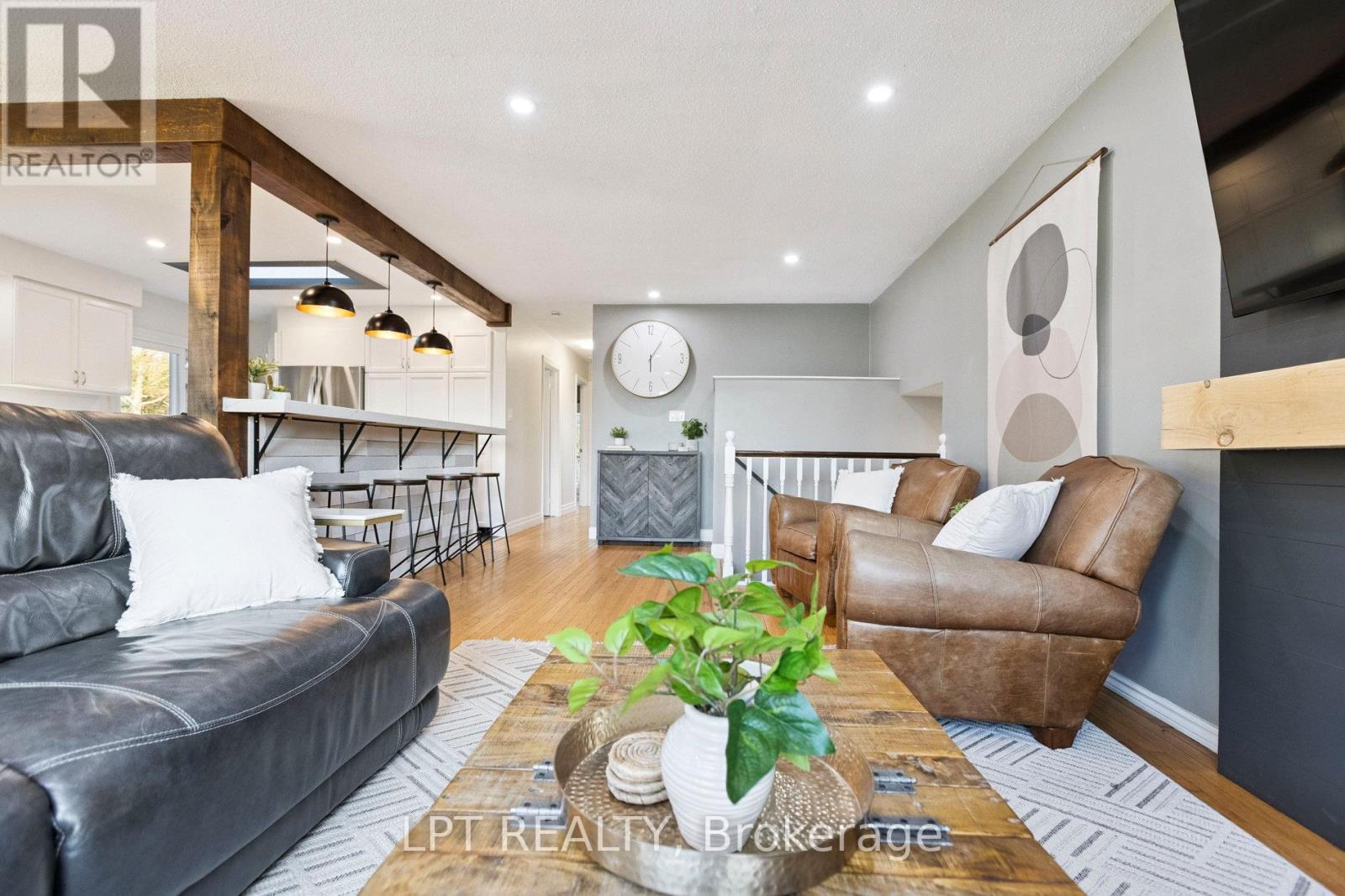 7429 Sideroad 20 Side Road, Mapleton, Ontario  N0B 1A0 - Photo 13 - X12882612