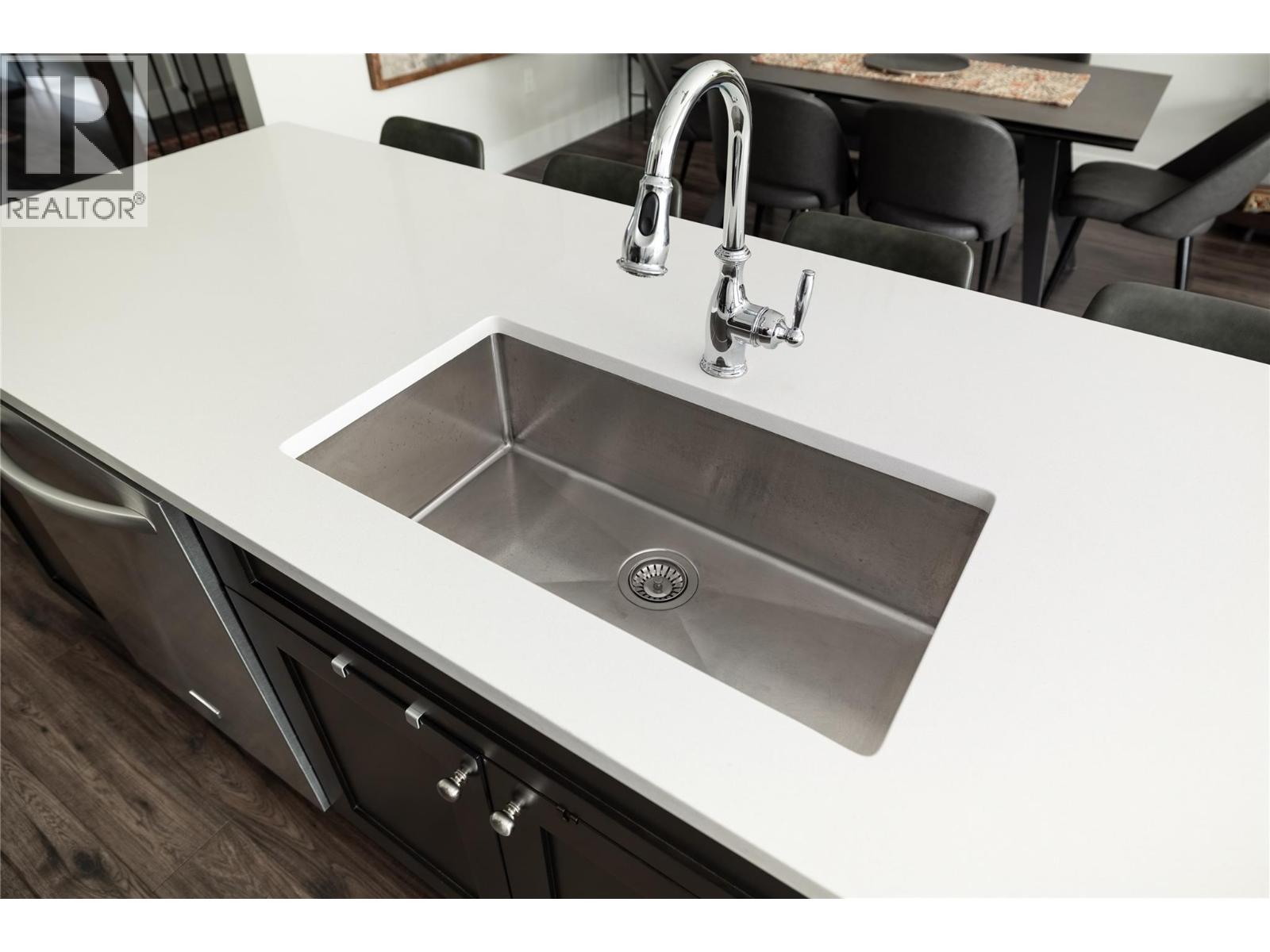 4450 Gordon Drive Unit# 114, Kelowna, British Columbia  V1W 1T1 - Photo 7 - 10378356