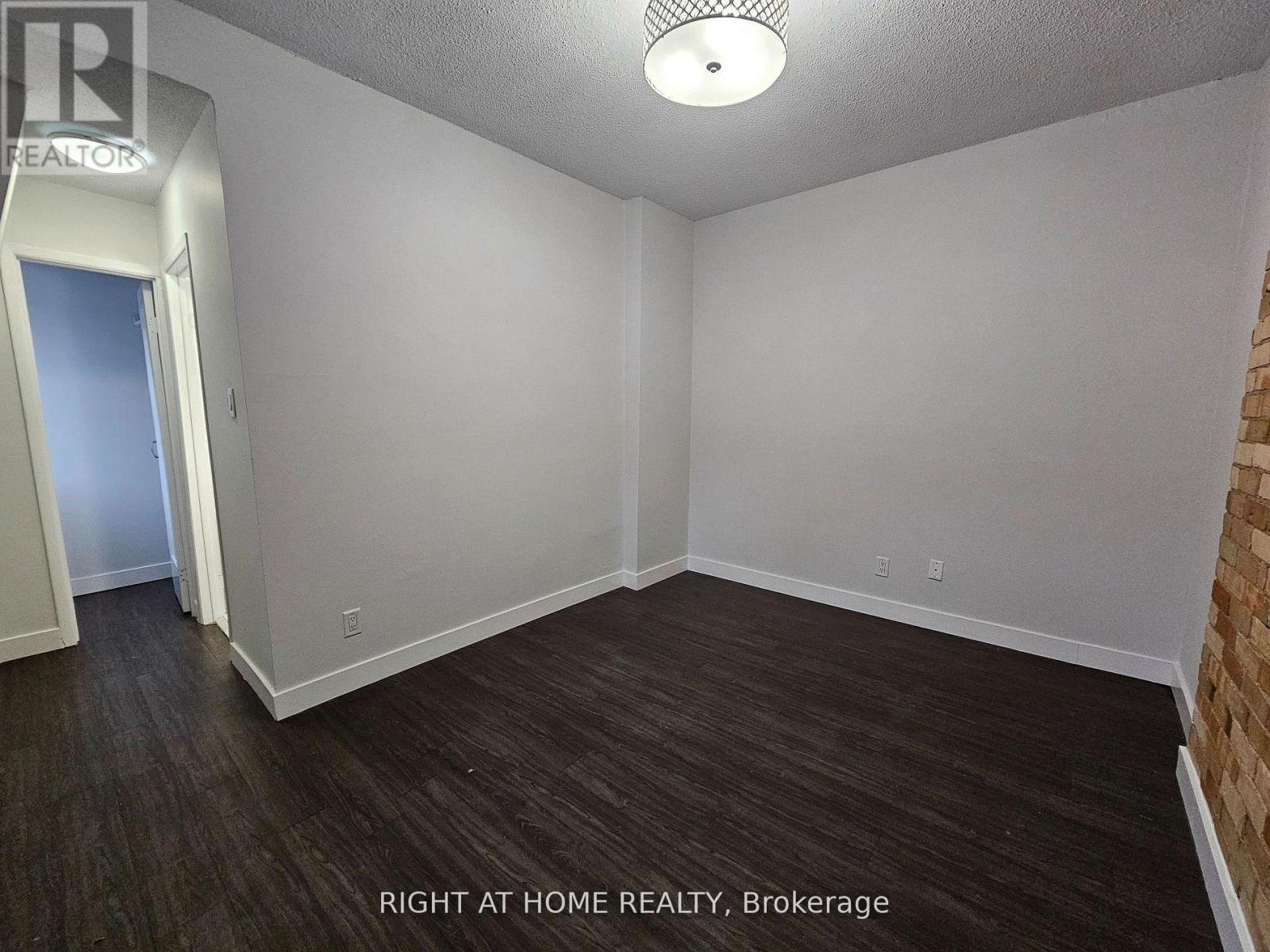 203 - 72 Wellesley Street E, Toronto, Ontario  M4Y 1H2 - Photo 16 - C12896434