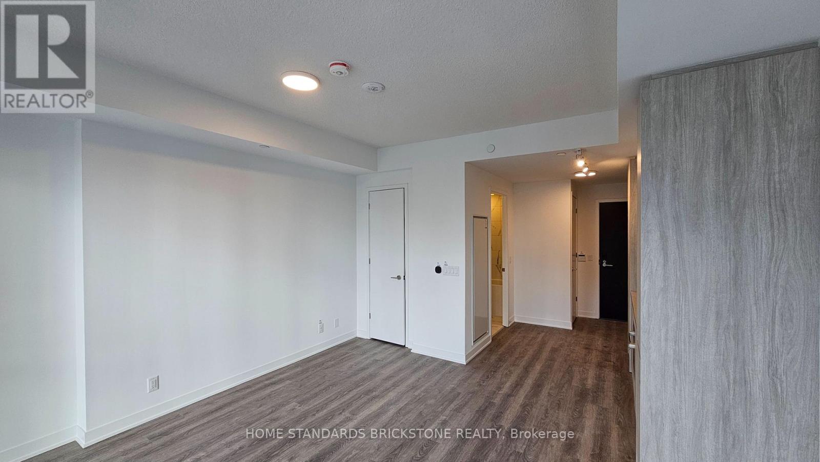 3211 - 180 Front Street E, Toronto, Ontario  M5A 0A9 - Photo 5 - C12896506