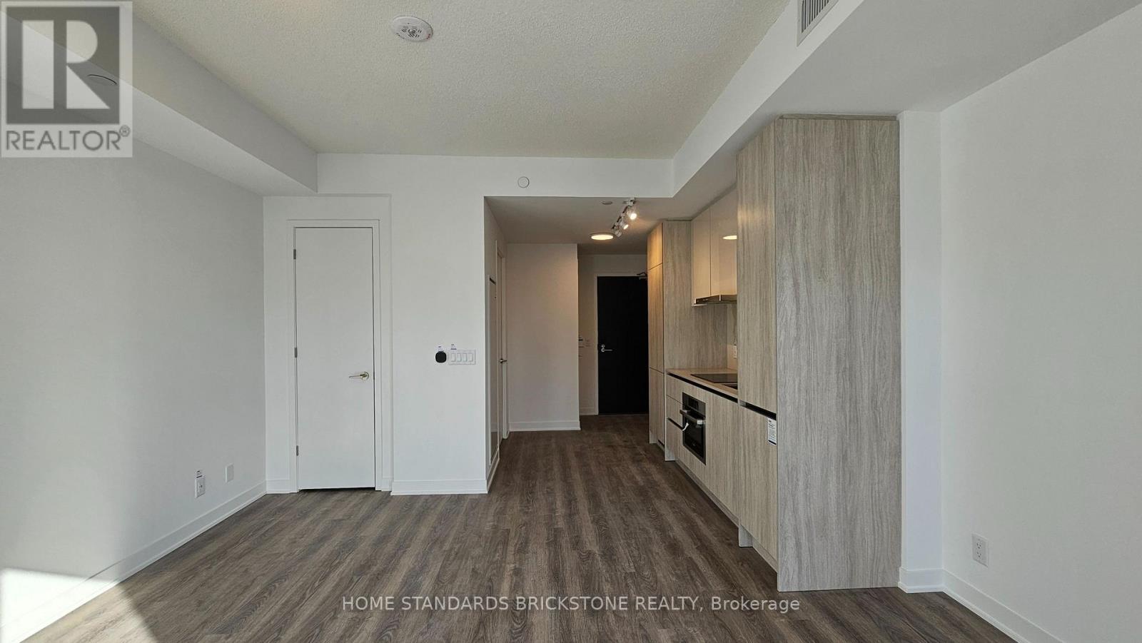 3211 - 180 Front Street E, Toronto, Ontario  M5A 0A9 - Photo 7 - C12896506