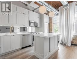 421 - 955 QUEEN STREET, Toronto, Ontario