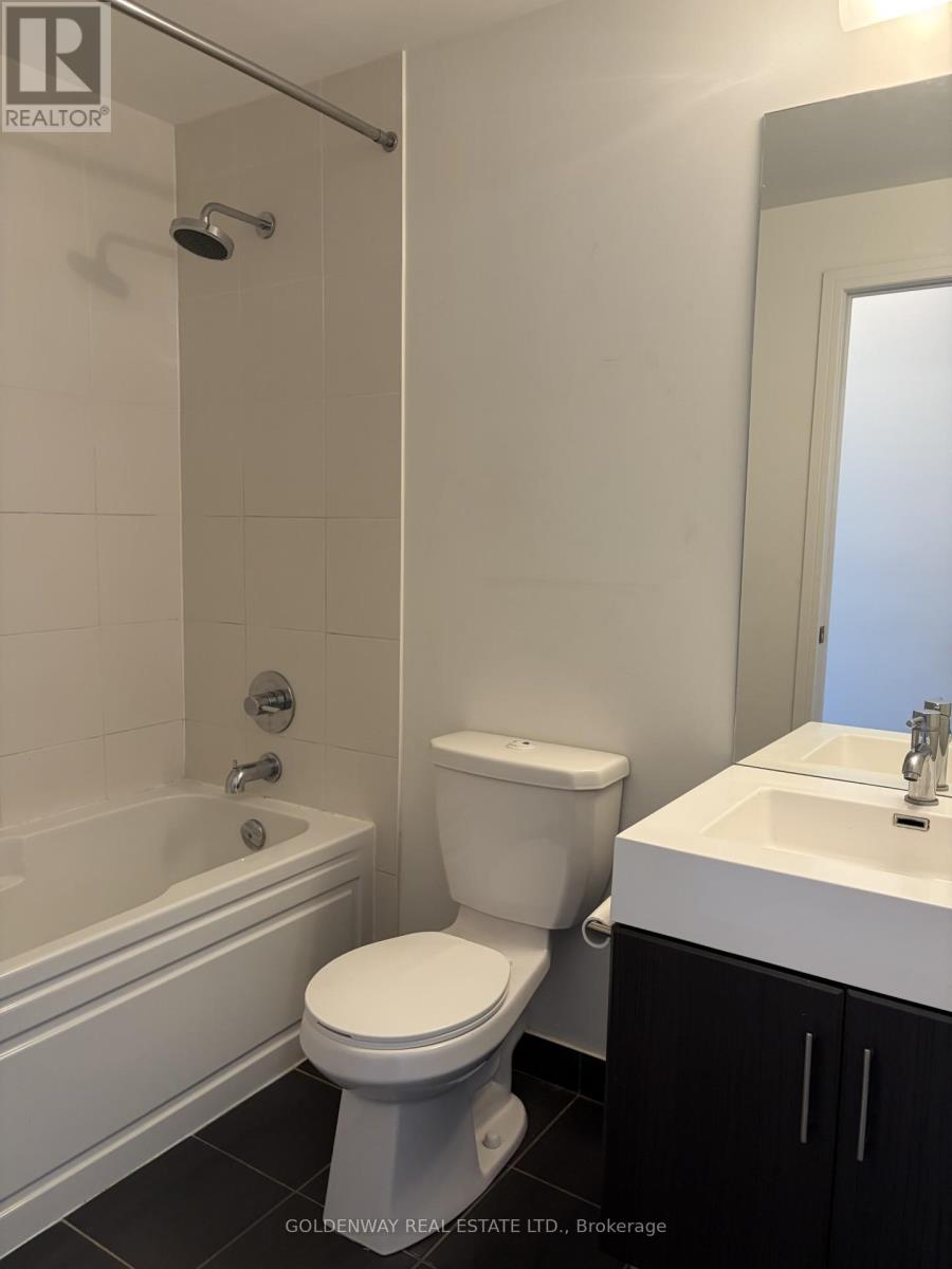 208 - 35 Brian Peck Crescent, Toronto, Ontario  M4G 0A5 - Photo 6 - C12896570