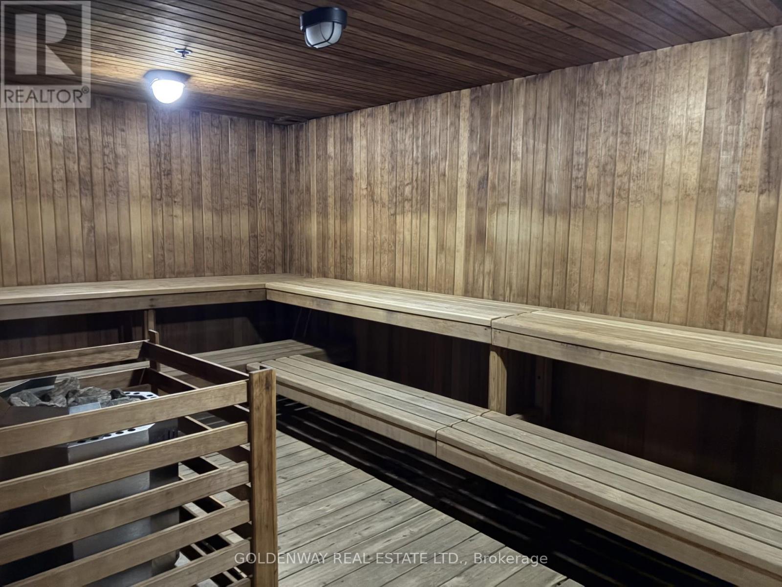 208 - 35 Brian Peck Crescent, Toronto, Ontario  M4G 0A5 - Photo 8 - C12896570