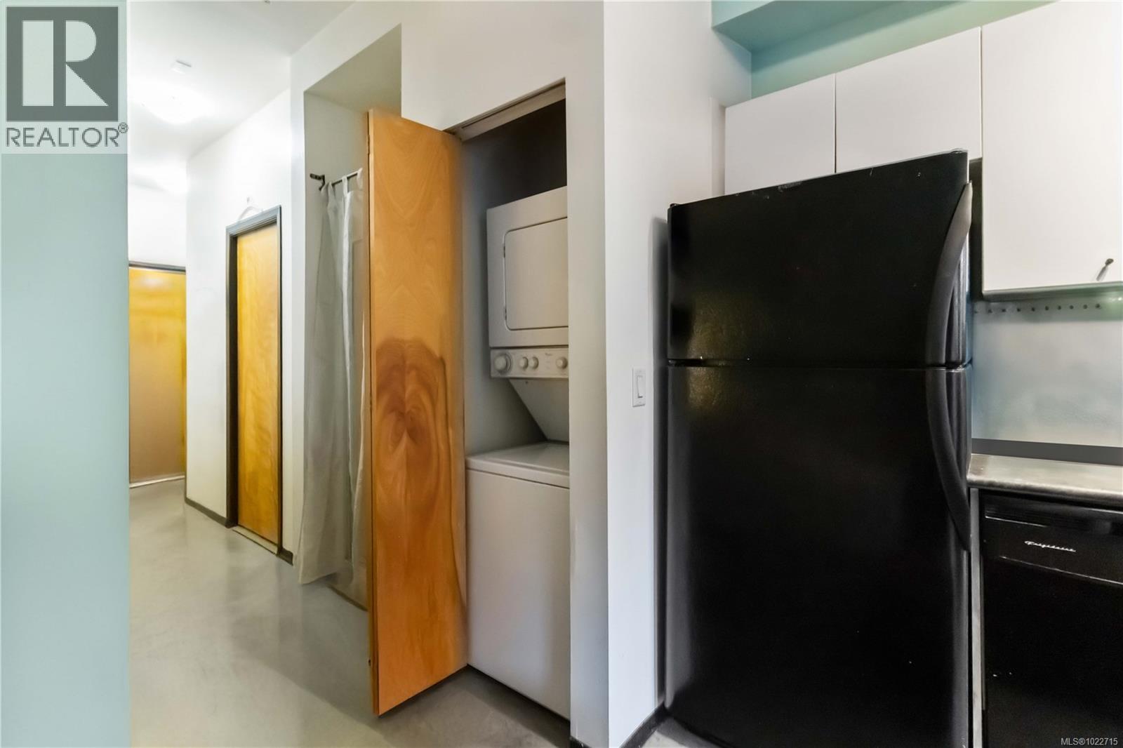 108 932 Johnson St, Victoria, British Columbia V8V 3N4 - Photo 19 - 1022715