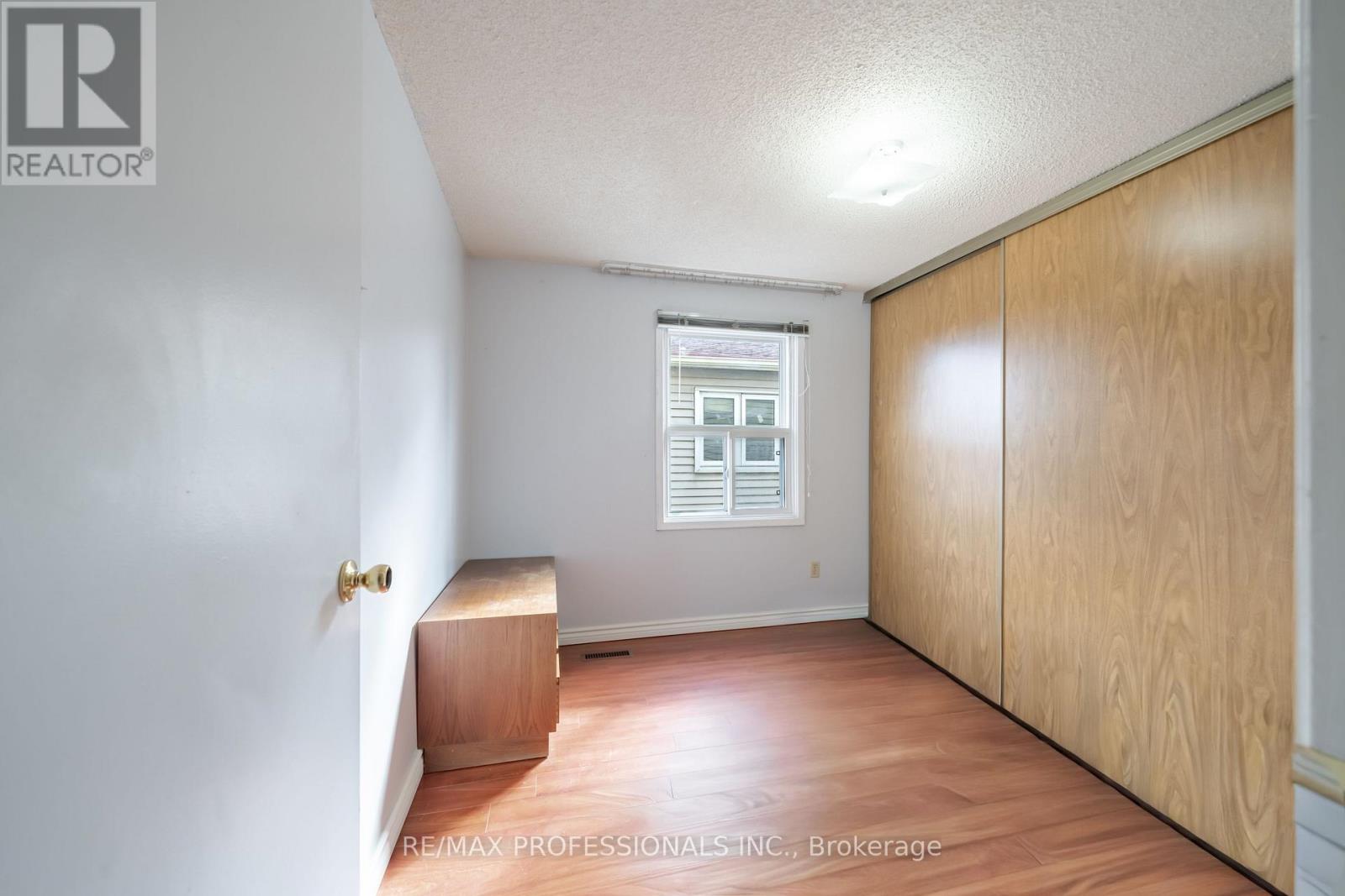 23 Jacob Fisher Drive, Toronto, Ontario  M1B 4K3 - Photo 23 - E12896374