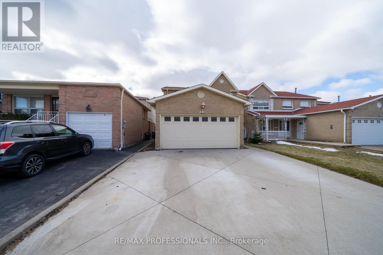 23 Jacob Fisher Drive, Toronto, Ontario  M1B 4K3 - Photo 45 - E12896374