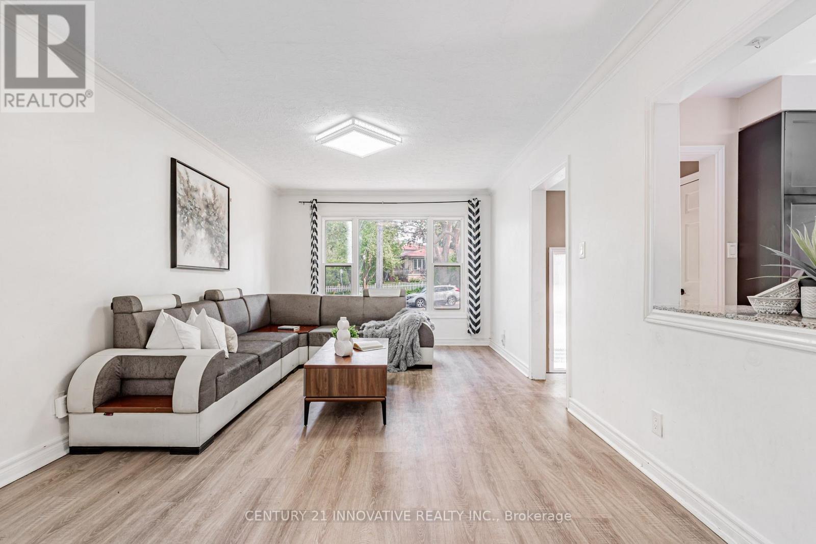 64 Dale Avenue, Toronto, Ontario  M1J 3J5 - Photo 12 - E12896414