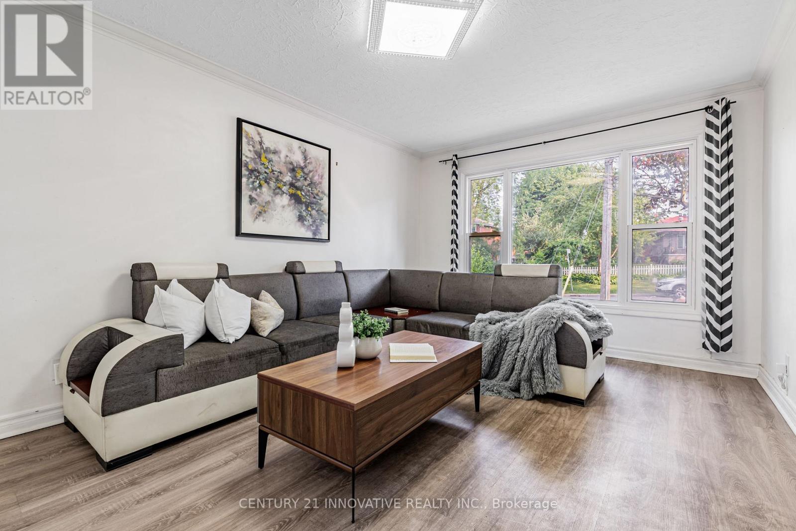 64 Dale Avenue, Toronto, Ontario  M1J 3J5 - Photo 14 - E12896414