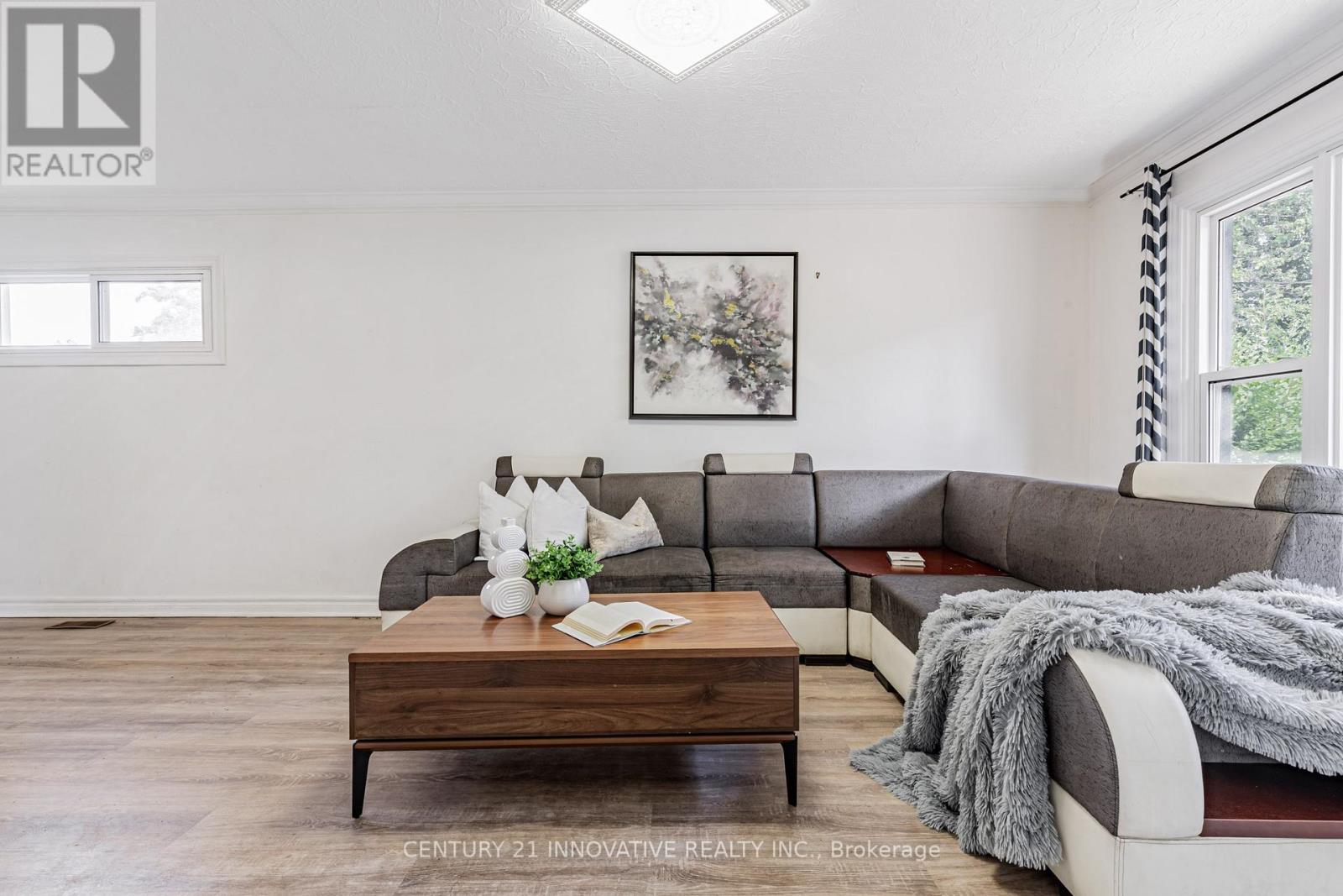 64 Dale Avenue, Toronto, Ontario  M1J 3J5 - Photo 15 - E12896414