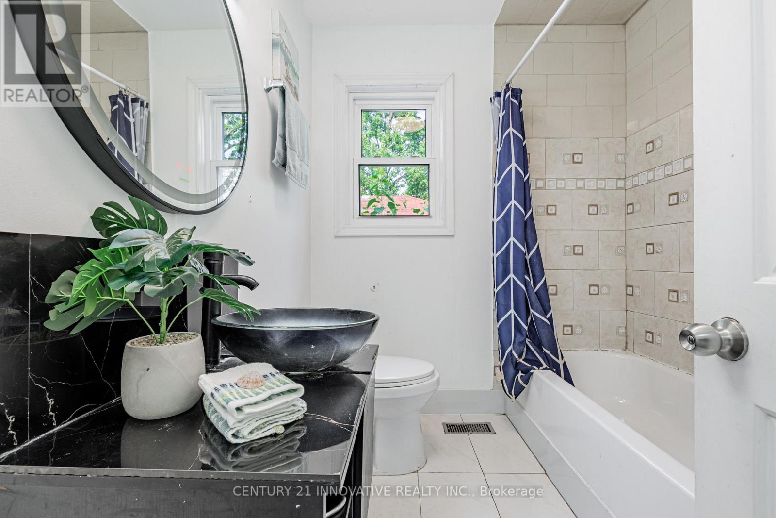 64 Dale Avenue, Toronto, Ontario  M1J 3J5 - Photo 21 - E12896414