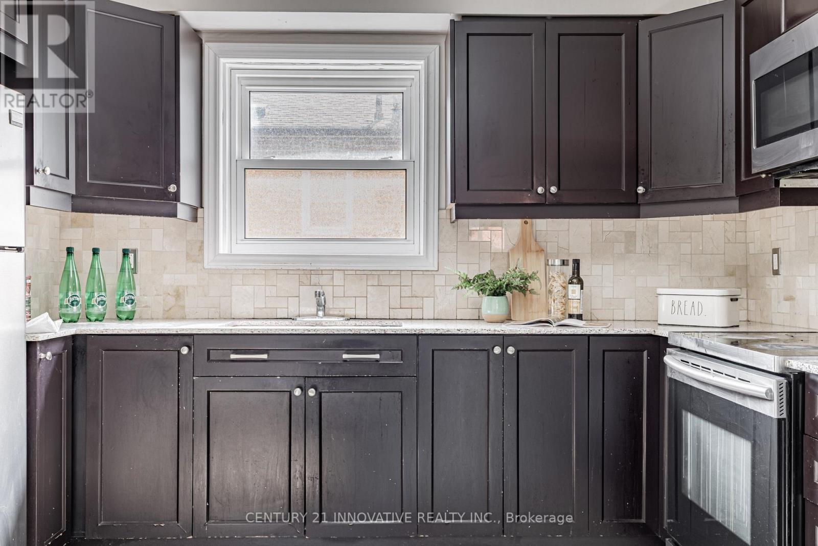 64 Dale Avenue, Toronto, Ontario  M1J 3J5 - Photo 6 - E12896414