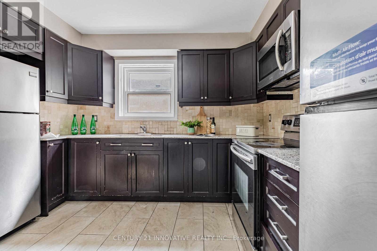 64 Dale Avenue, Toronto, Ontario  M1J 3J5 - Photo 8 - E12896414