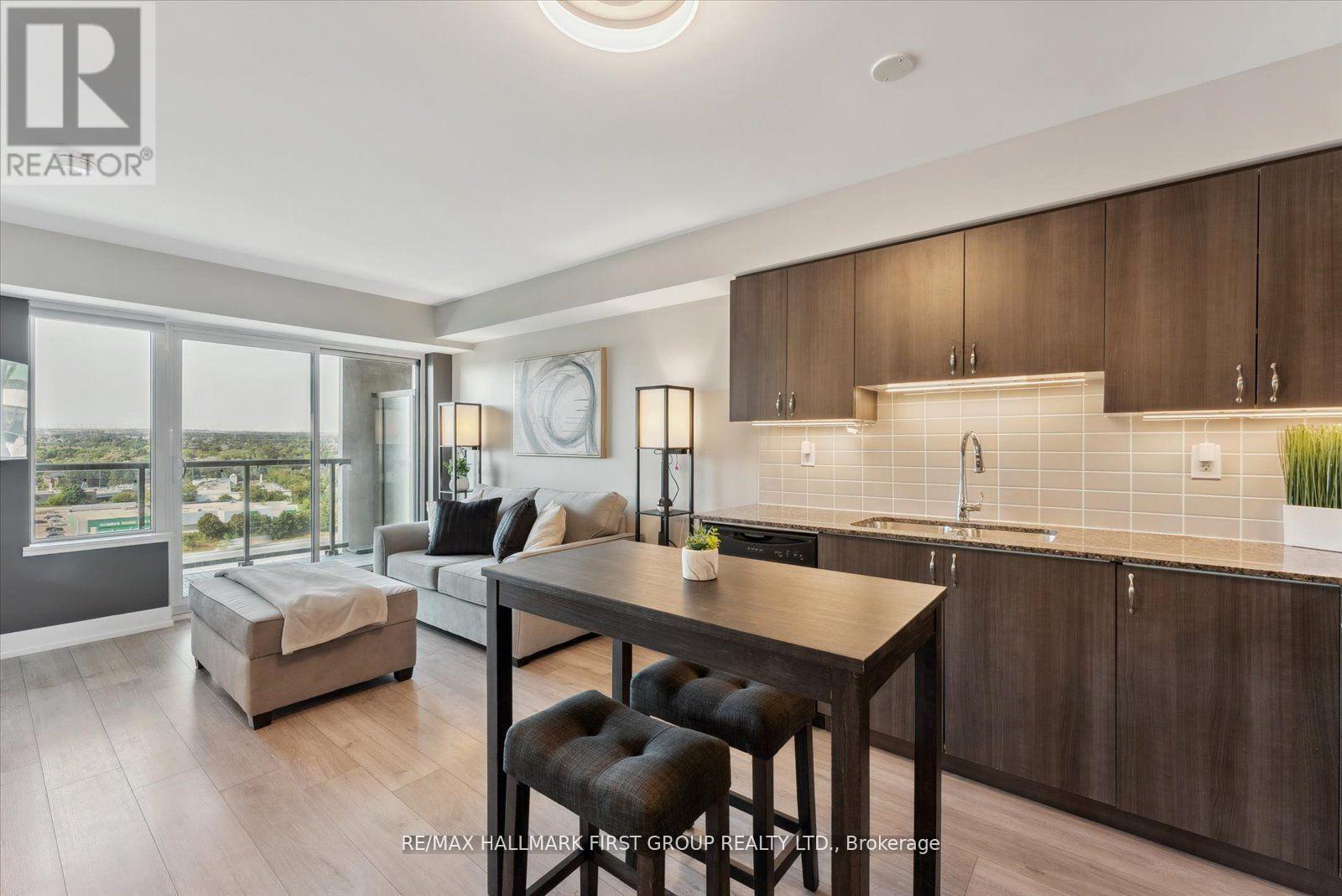 1210 - 1215 Bayly Street, Pickering (Bay Ridges), Ontario  L1W 1L7 - Photo 6 - E12896438