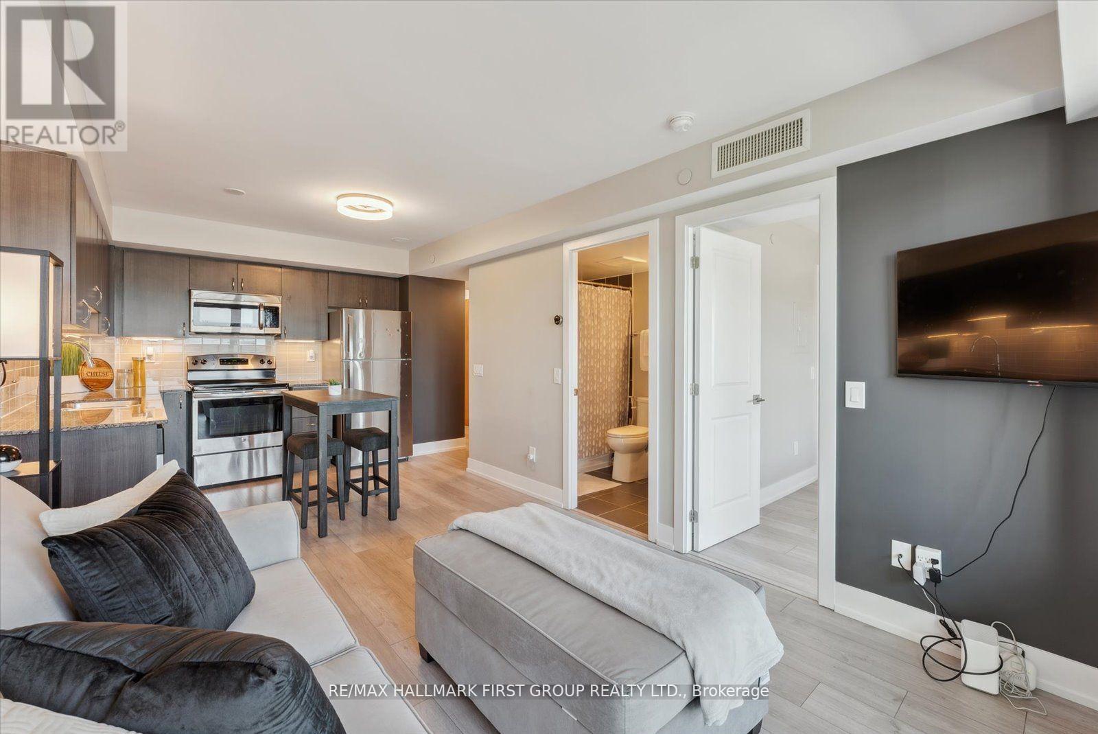 1210 - 1215 Bayly Street, Pickering (Bay Ridges), Ontario  L1W 1L7 - Photo 9 - E12896438