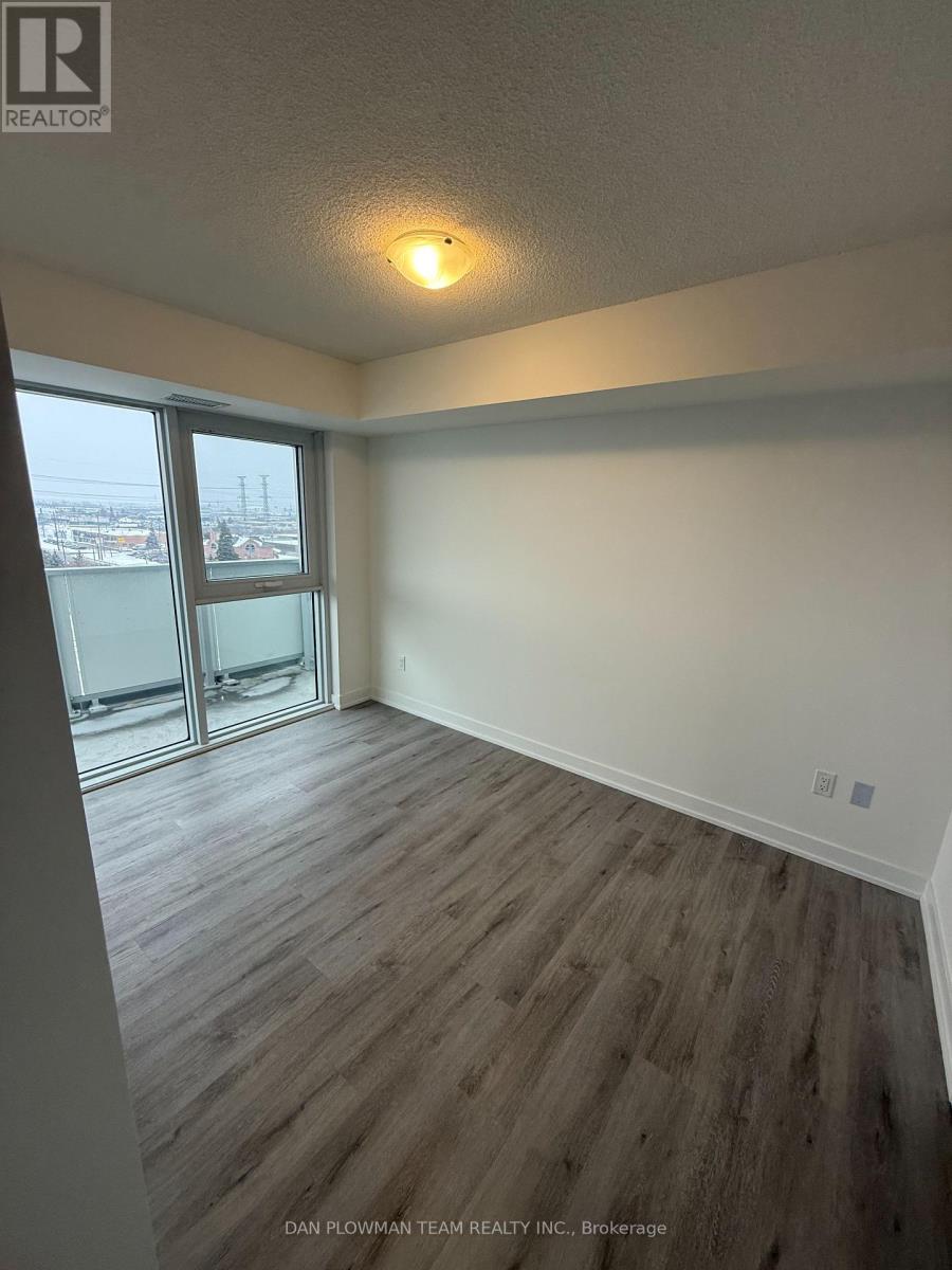 602 - 1010 Sandy Beach Road, Pickering, Ontario  L1W 3V9 - Photo 4 - E12896446