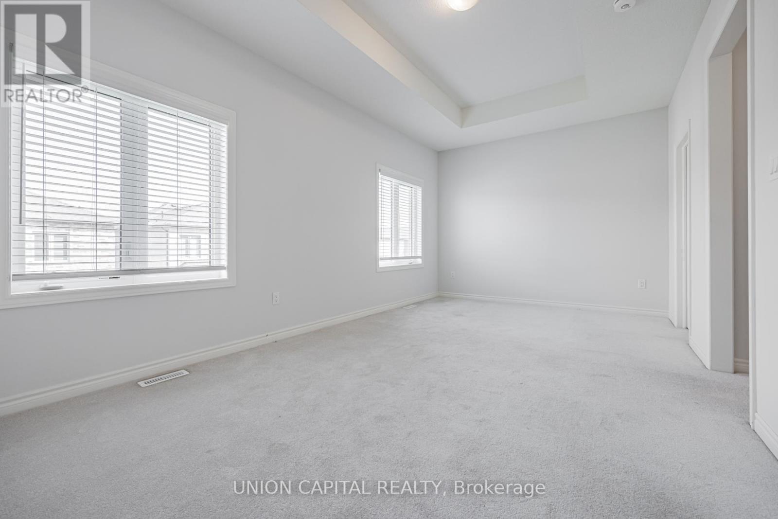 112 Ogston Crescent, Whitby, Ontario  L1P 0H2 - Photo 15 - E12896452