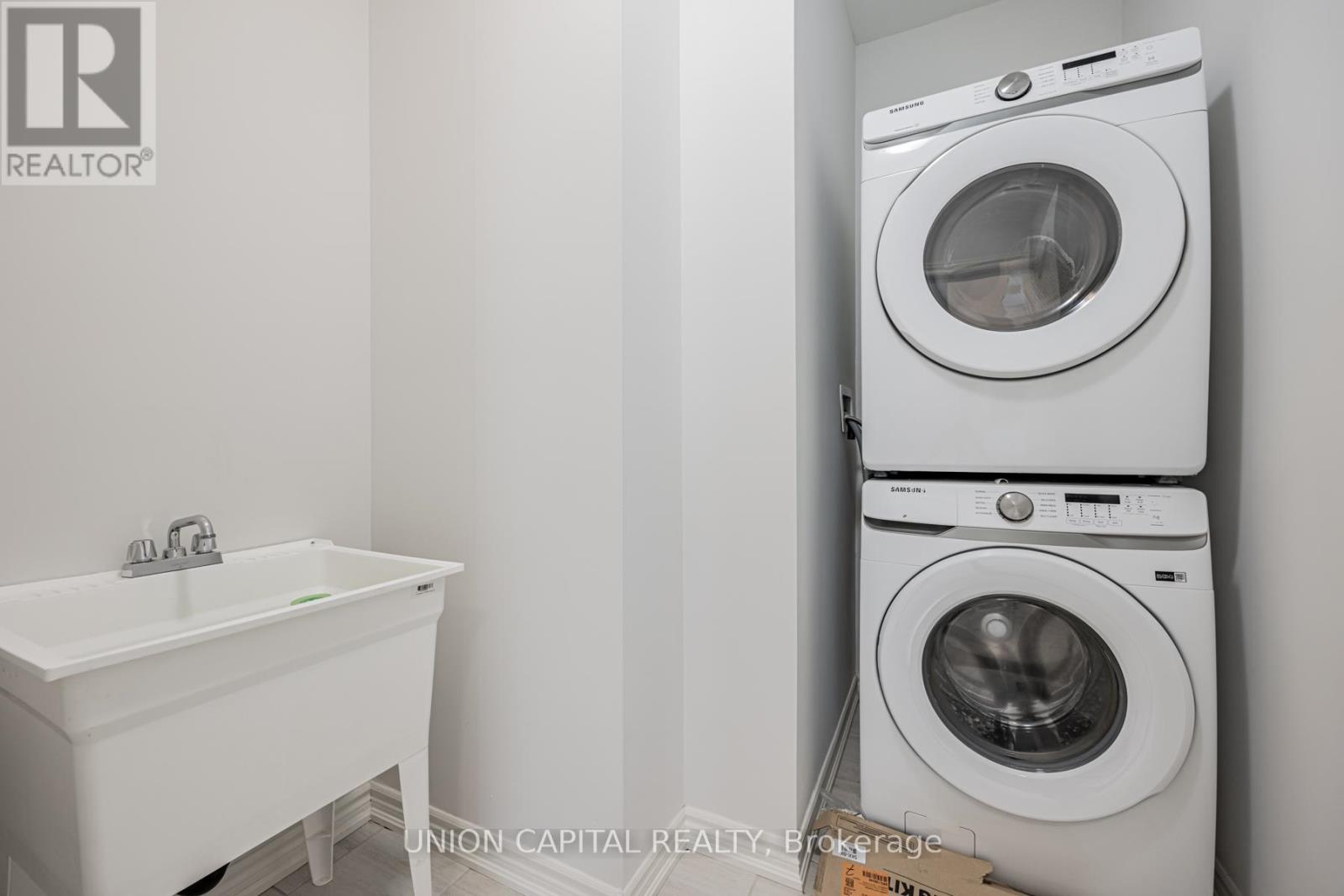 112 Ogston Crescent, Whitby, Ontario  L1P 0H2 - Photo 22 - E12896452