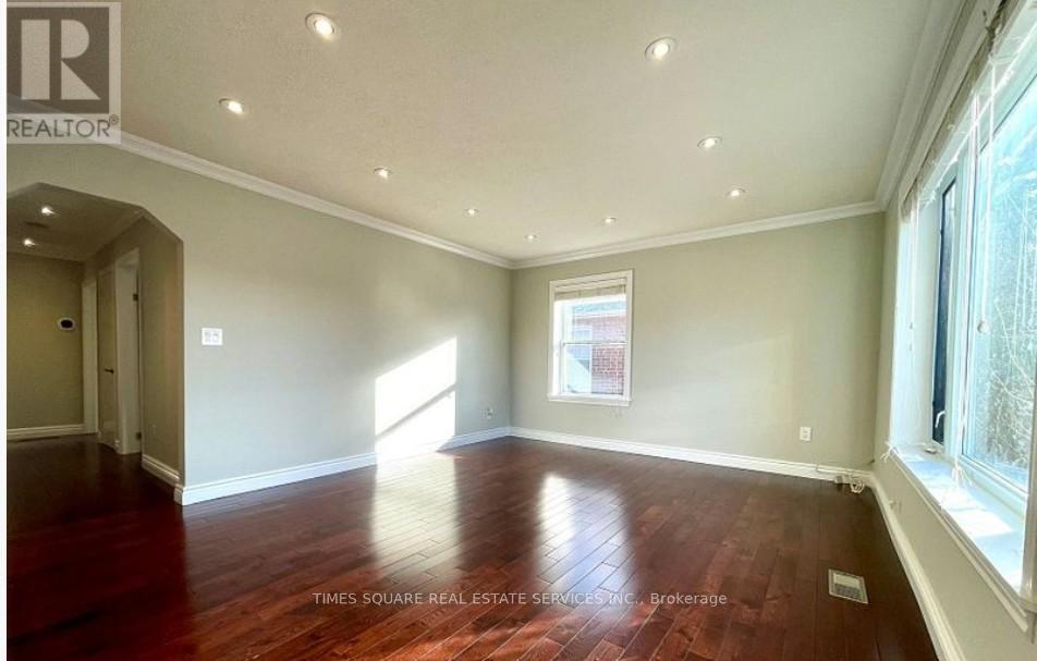 (Main) - 69 Ellington Drive, Toronto, Ontario  M1R 3Y2 - Photo 2 - E12896476