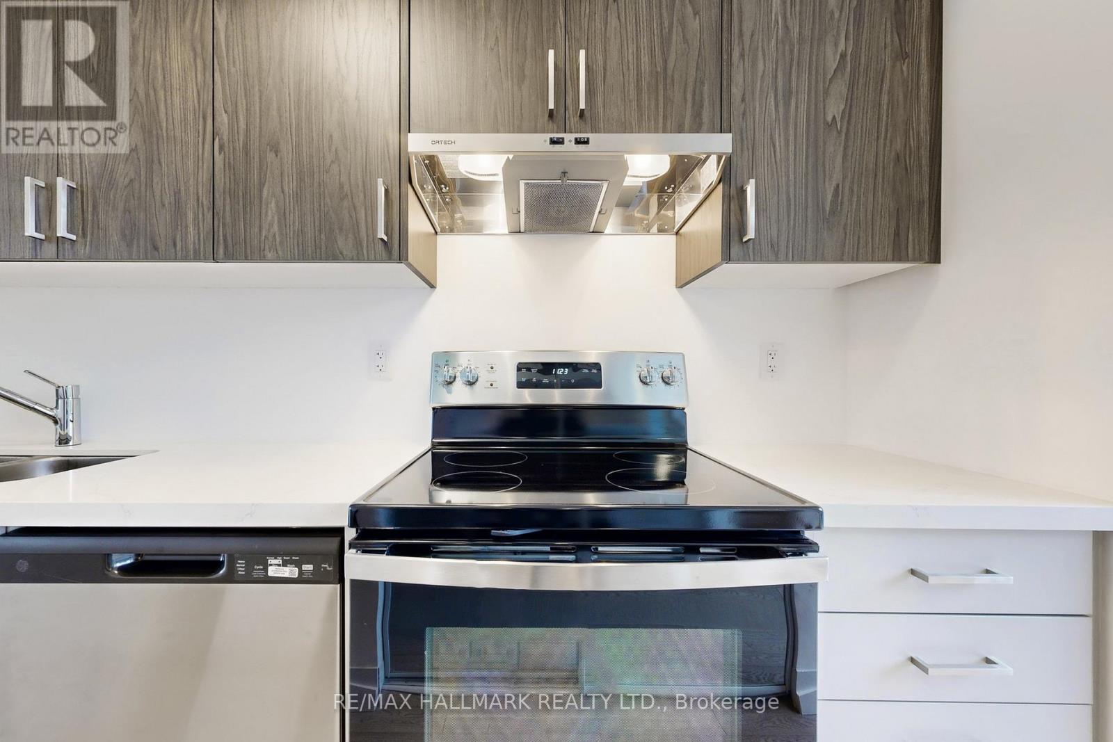 7 - 184 Angus Drive, Ajax, Ontario  L1S 0G5 - Photo 17 - E12896548