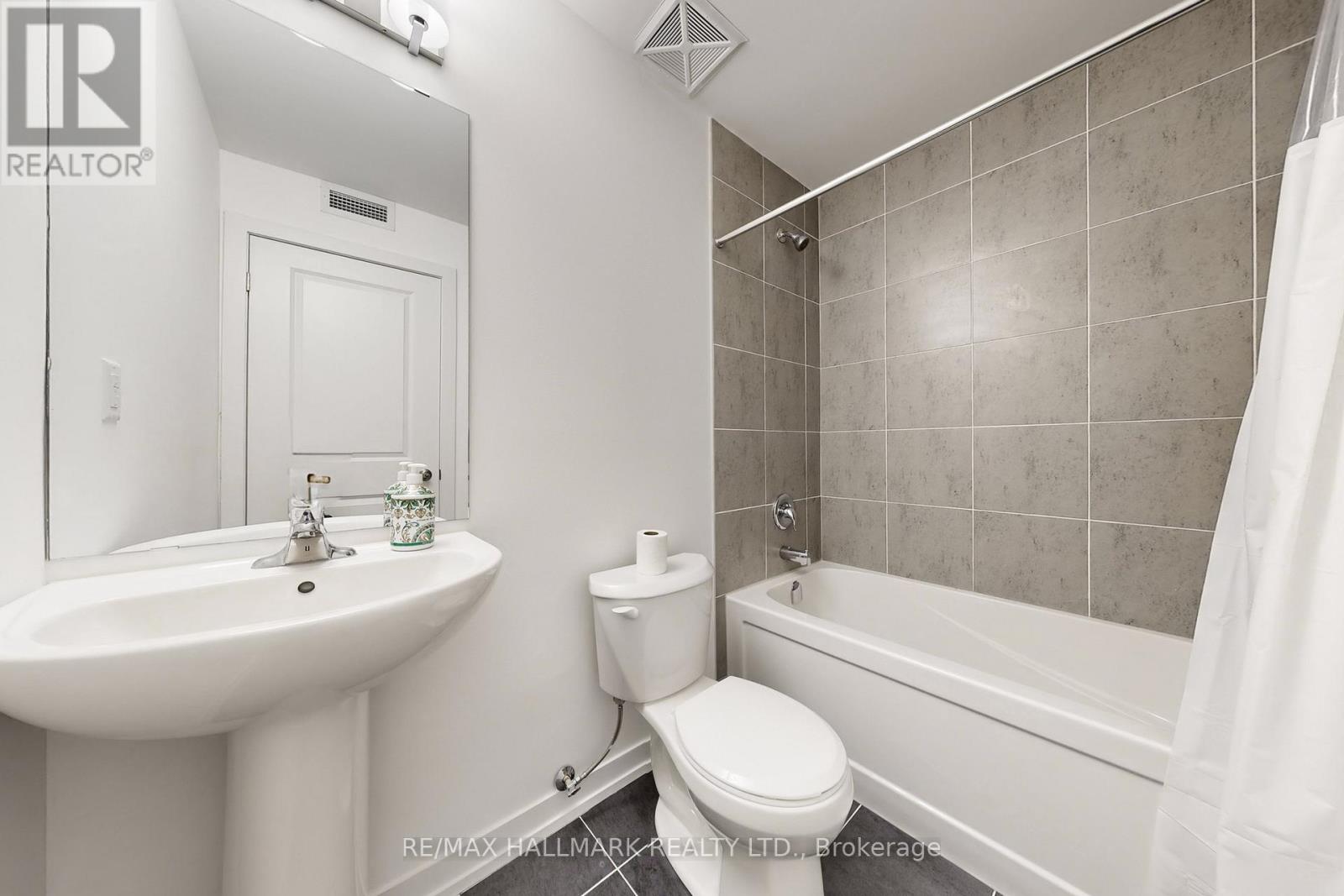 7 - 184 Angus Drive, Ajax, Ontario  L1S 0G5 - Photo 32 - E12896548