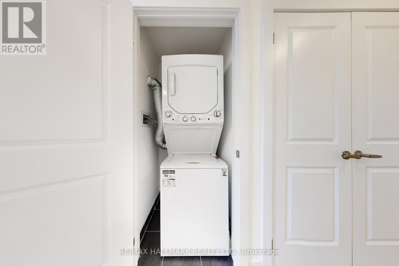 7 - 184 Angus Drive, Ajax, Ontario  L1S 0G5 - Photo 39 - E12896548