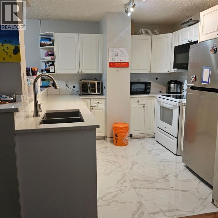 203, 511 56 Avenue Sw, Calgary, Alberta  T2V 0G6 - Photo 3 - A2293980