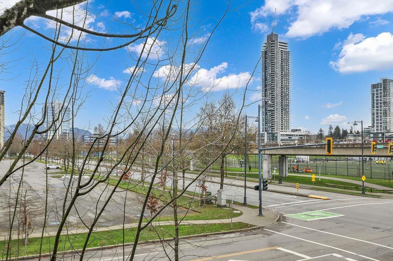 308 10533 University Drive, Surrey, British Columbia  V3T 5T7 - Photo 4 - R3071549