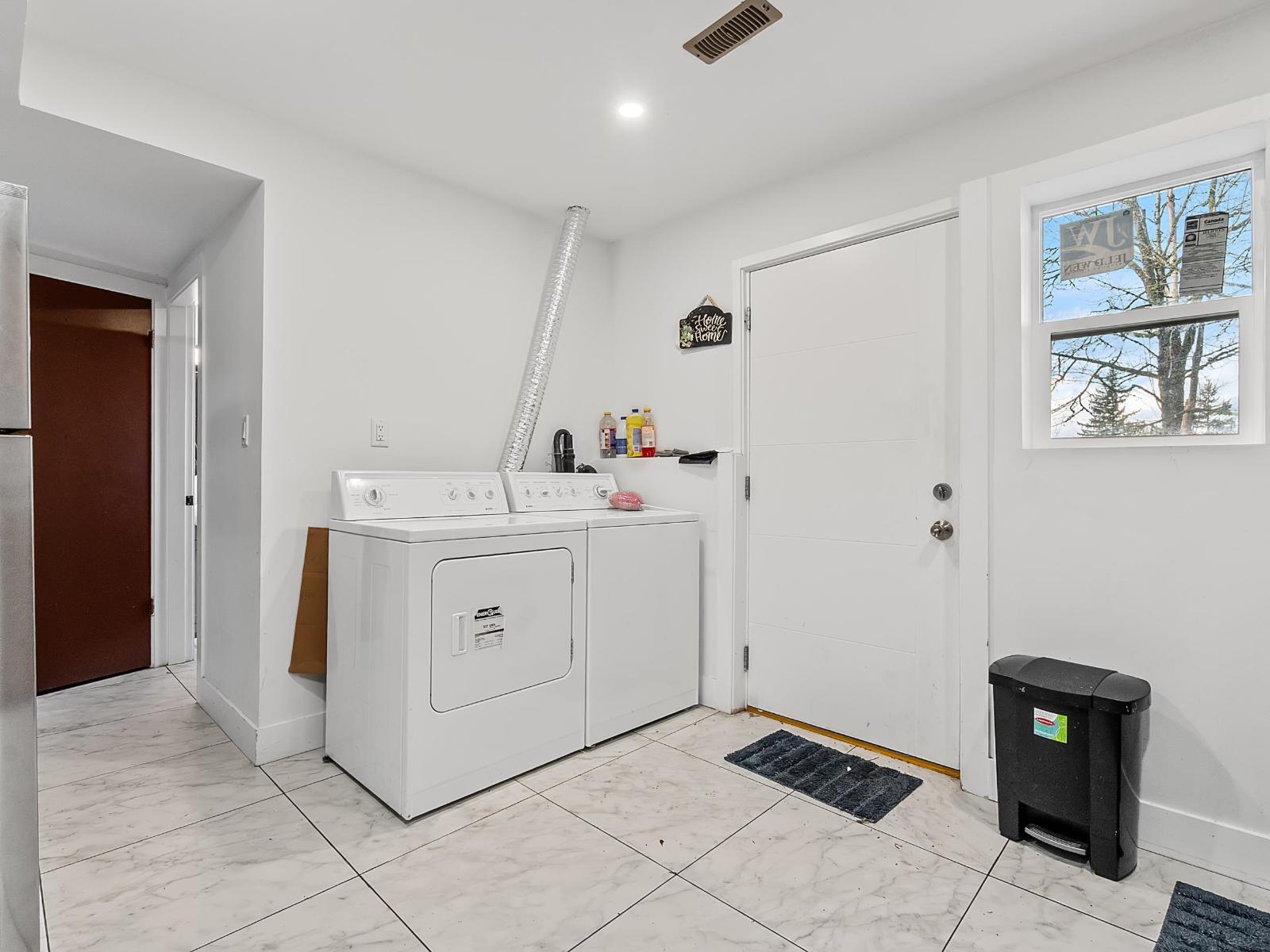 34889 High Drive, Abbotsford, British Columbia  V2S 2X7 - Photo 24 - R3099915