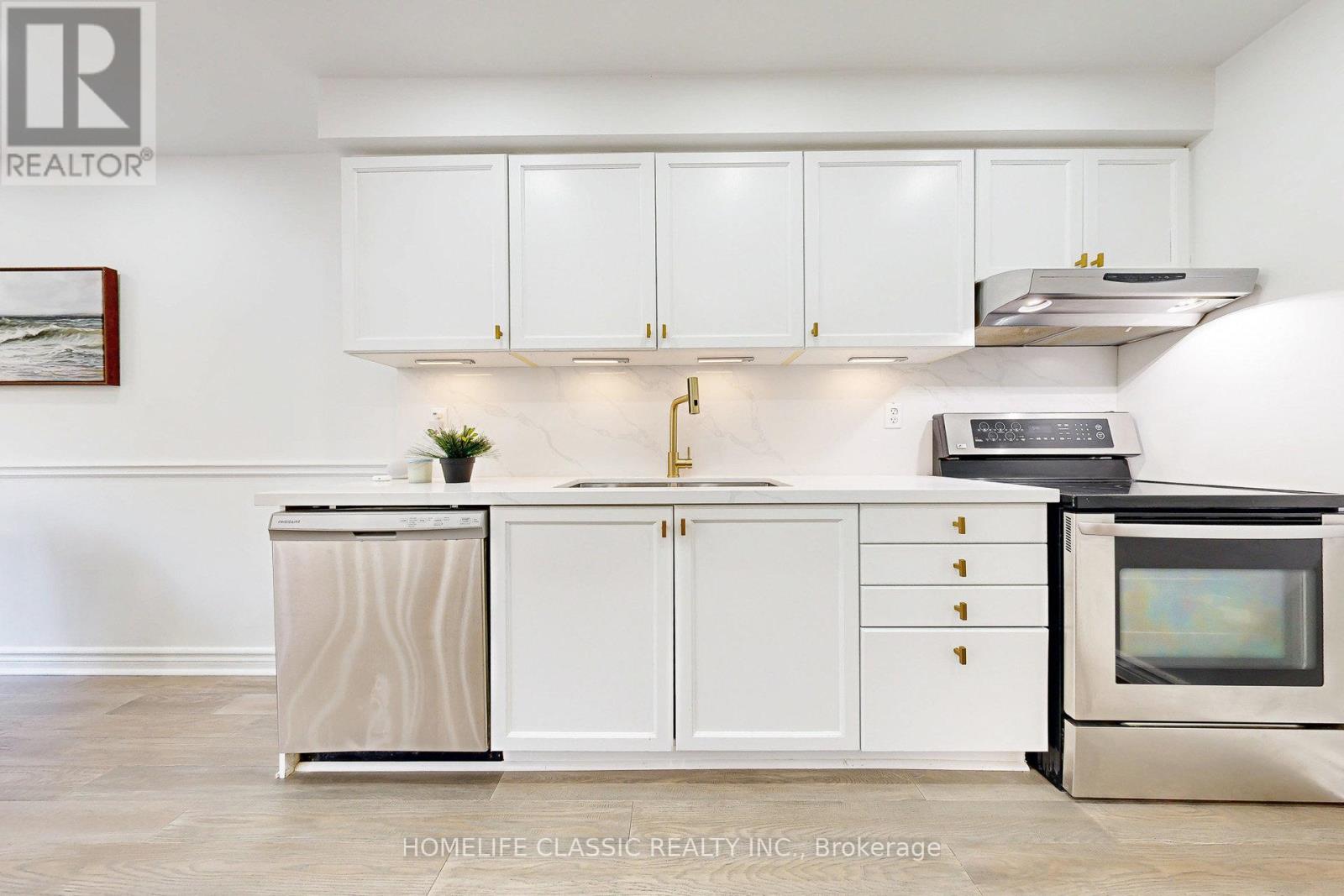 46 October Lane, Aurora, Ontario  L4G 6Z9 - Photo 11 - N12896466