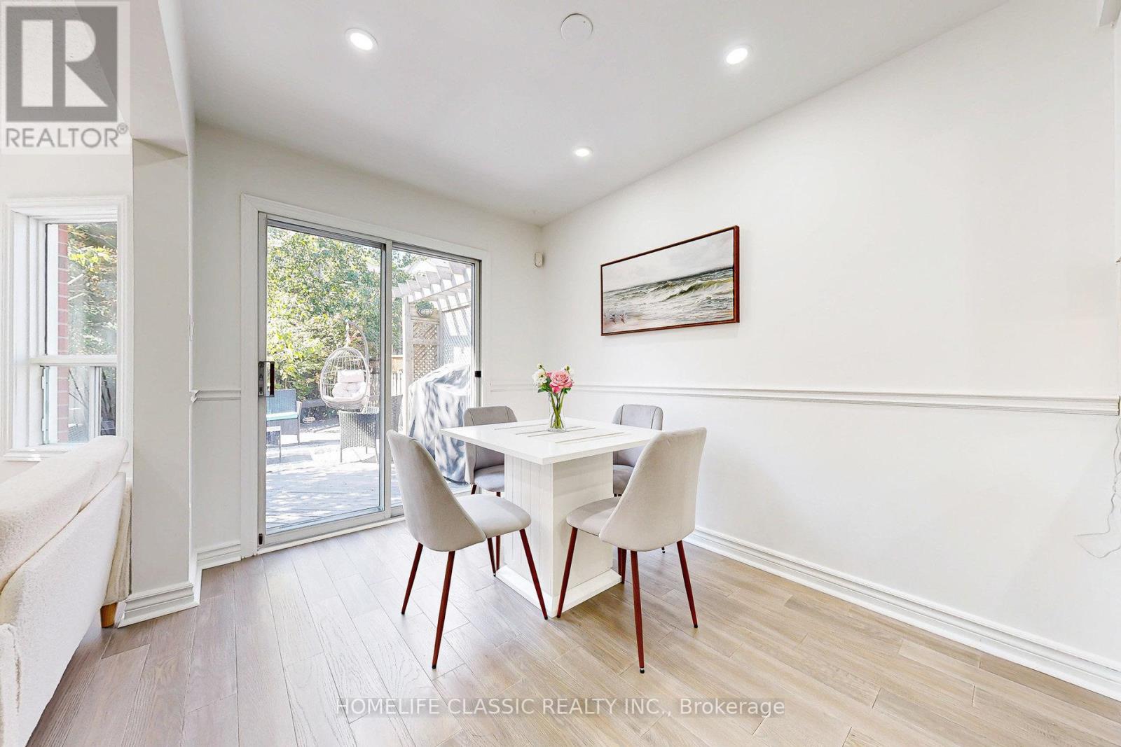 46 October Lane, Aurora, Ontario  L4G 6Z9 - Photo 13 - N12896466