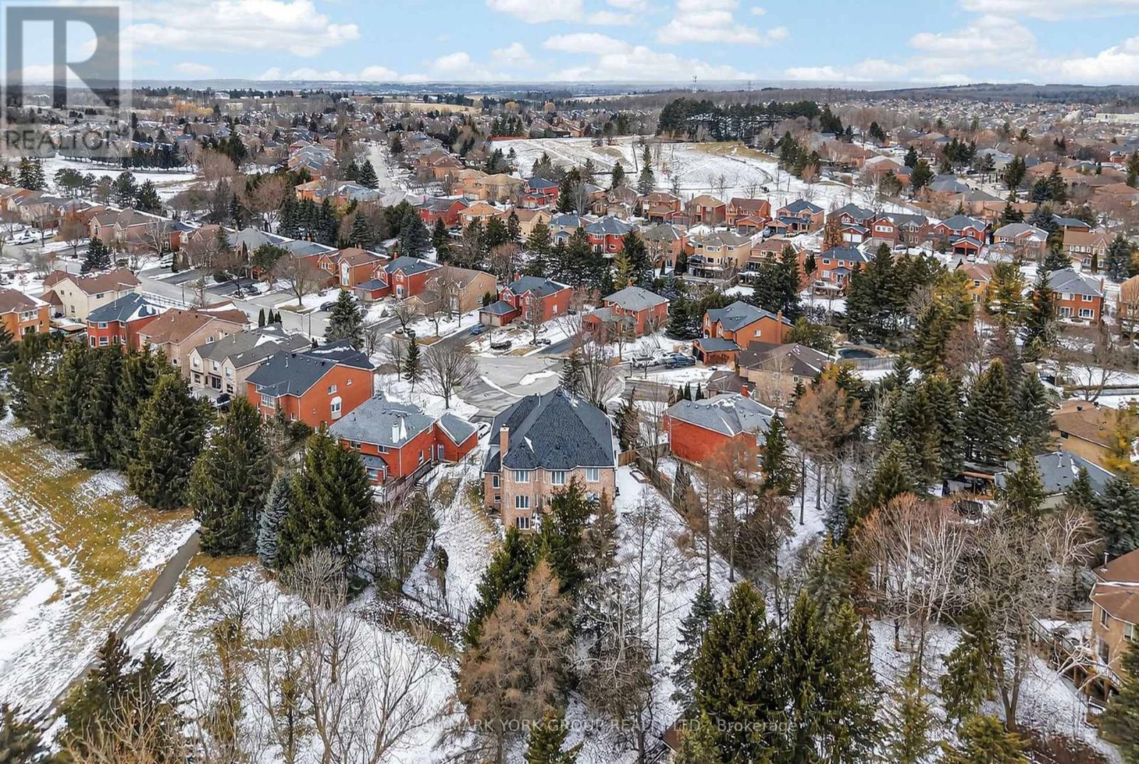 290 Binns Avenue, Newmarket, Ontario  L3X 1T6 - Photo 24 - N12896478