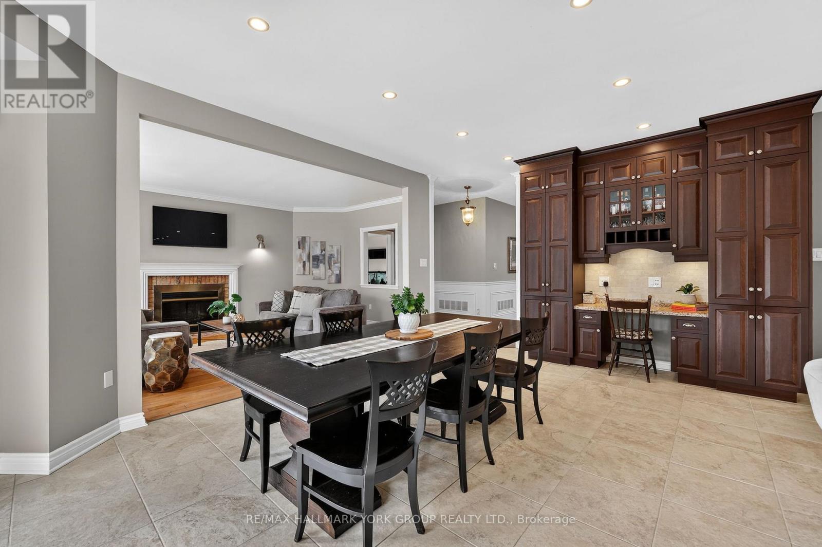 290 Binns Avenue, Newmarket, Ontario  L3X 1T6 - Photo 6 - N12896478