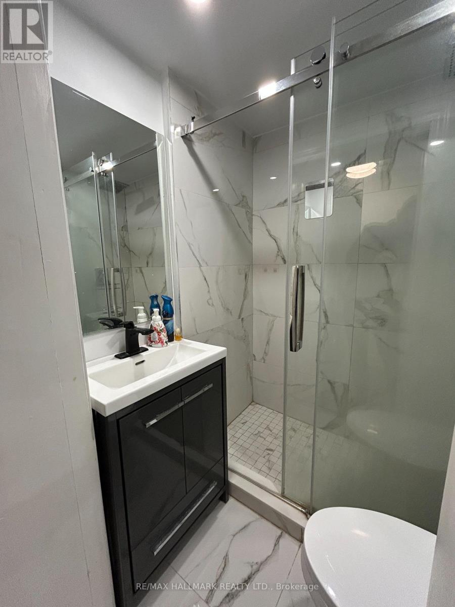 Basement B - 214 Altamira Road, Richmond Hill, Ontario  L4C 4E1 - Photo 7 - N12896504