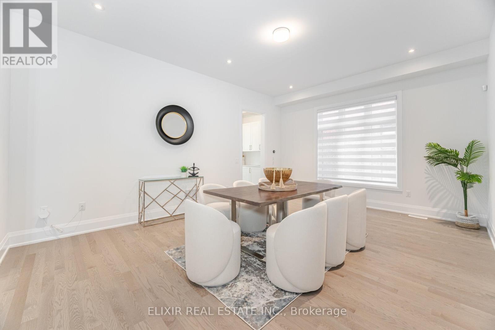 33 Sculpture Garden Lane, Vaughan, Ontario  L4H 4P1 - Photo 11 - N12896528