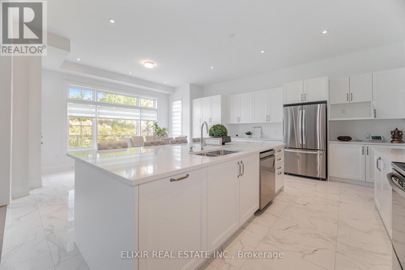 33 Sculpture Garden Lane, Vaughan, Ontario  L4H 4P1 - Photo 15 - N12896528