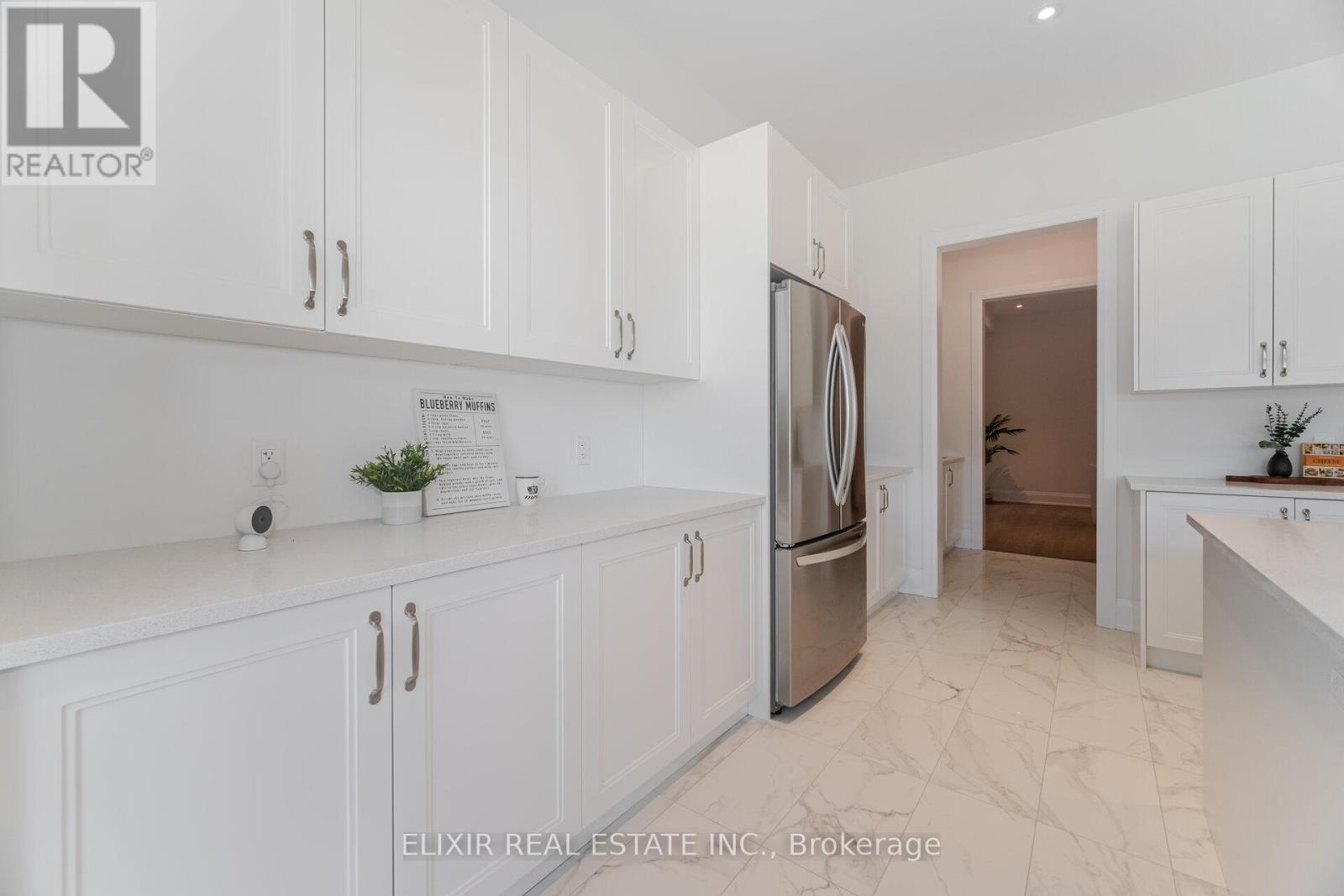 33 Sculpture Garden Lane, Vaughan, Ontario  L4H 4P1 - Photo 16 - N12896528