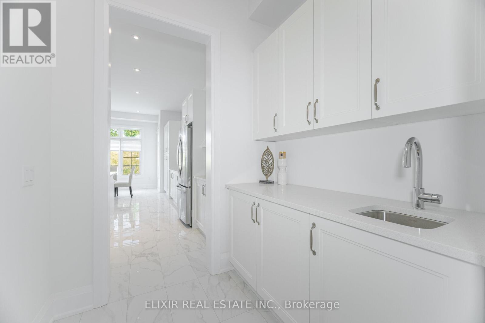 33 Sculpture Garden Lane, Vaughan, Ontario  L4H 4P1 - Photo 17 - N12896528