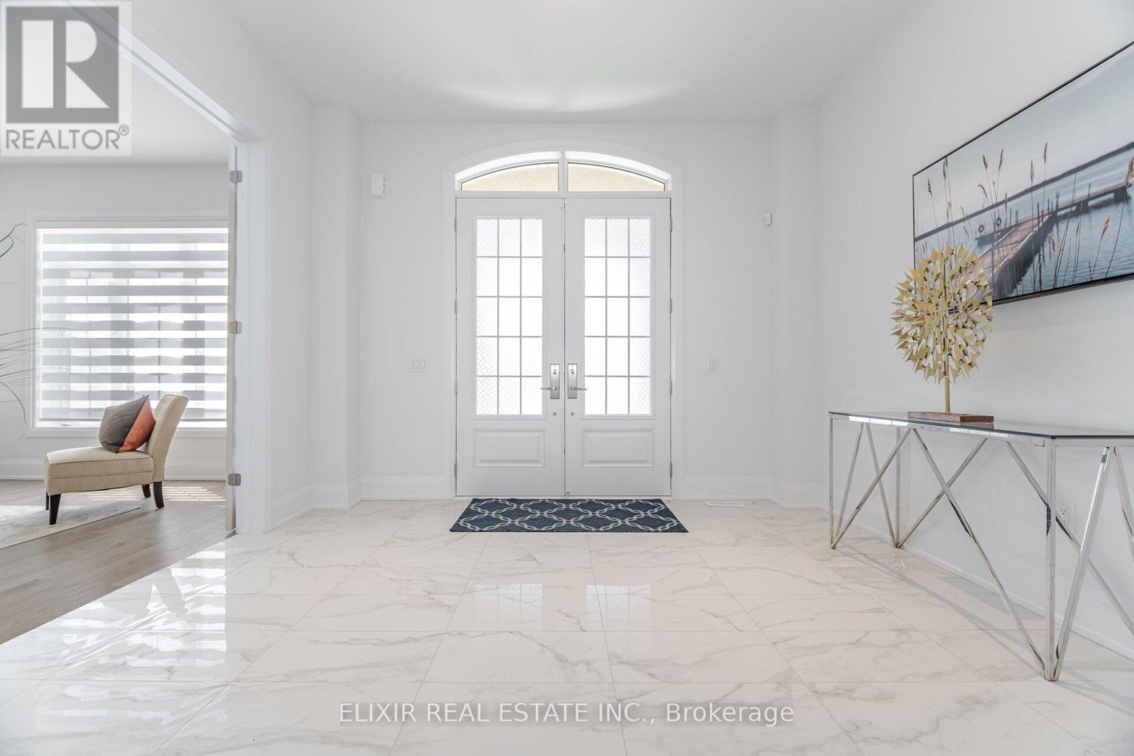 33 Sculpture Garden Lane, Vaughan, Ontario  L4H 4P1 - Photo 6 - N12896528