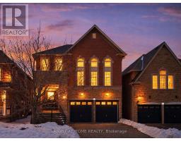26 CARNOUSTIE CRESCENT, Richmond Hill, Ontario