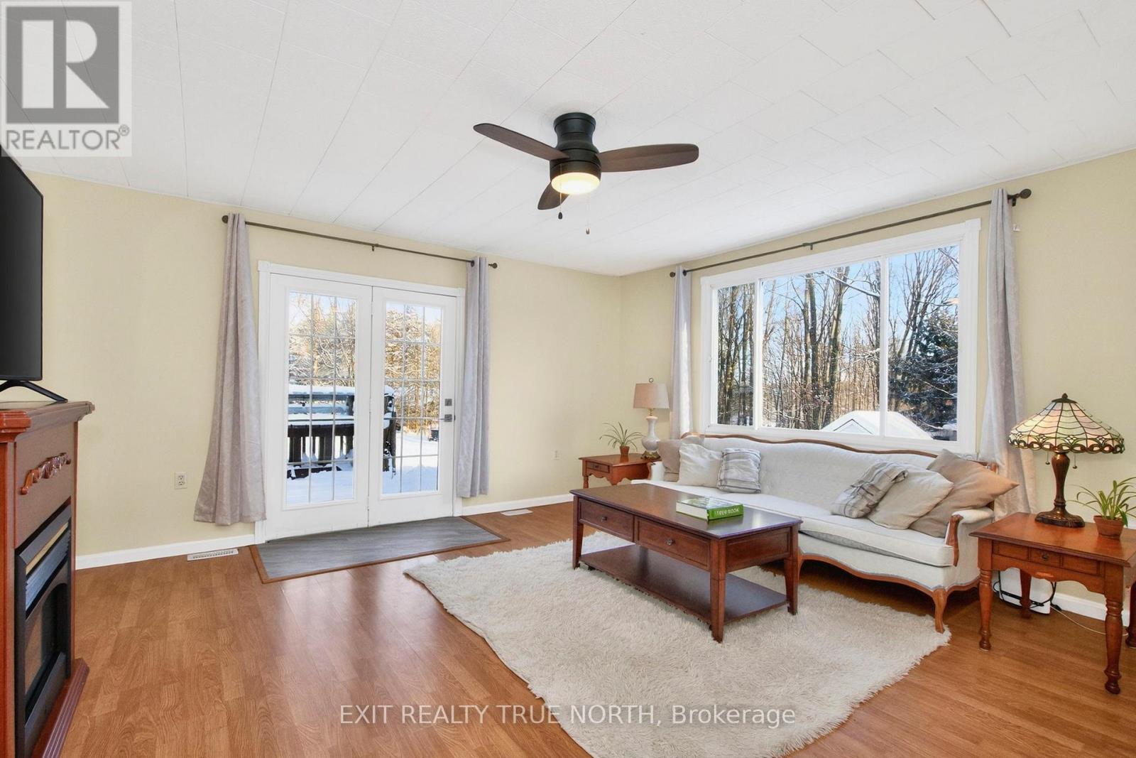 8 Robin Court, Tiny, Ontario  L9M 0B9 - Photo 10 - S12896442